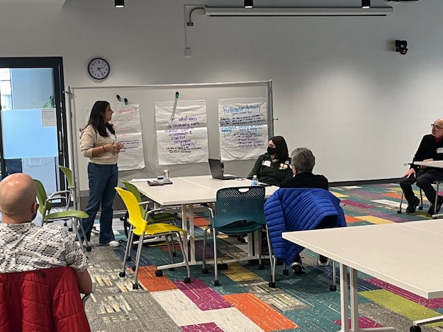 Sasha Rudow talking about her research